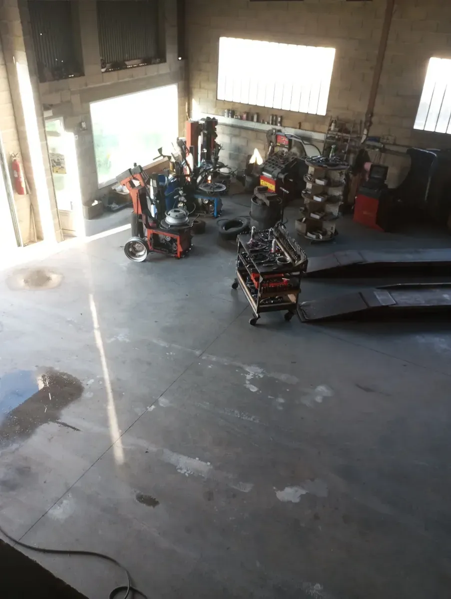 Atelier mécanique et banc de montage